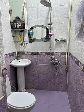 Kirayə verilir 2 otaqlı mənzil 70 m²