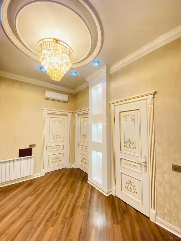 Kirayə verilir 2 otaqlı mənzil 80 m²