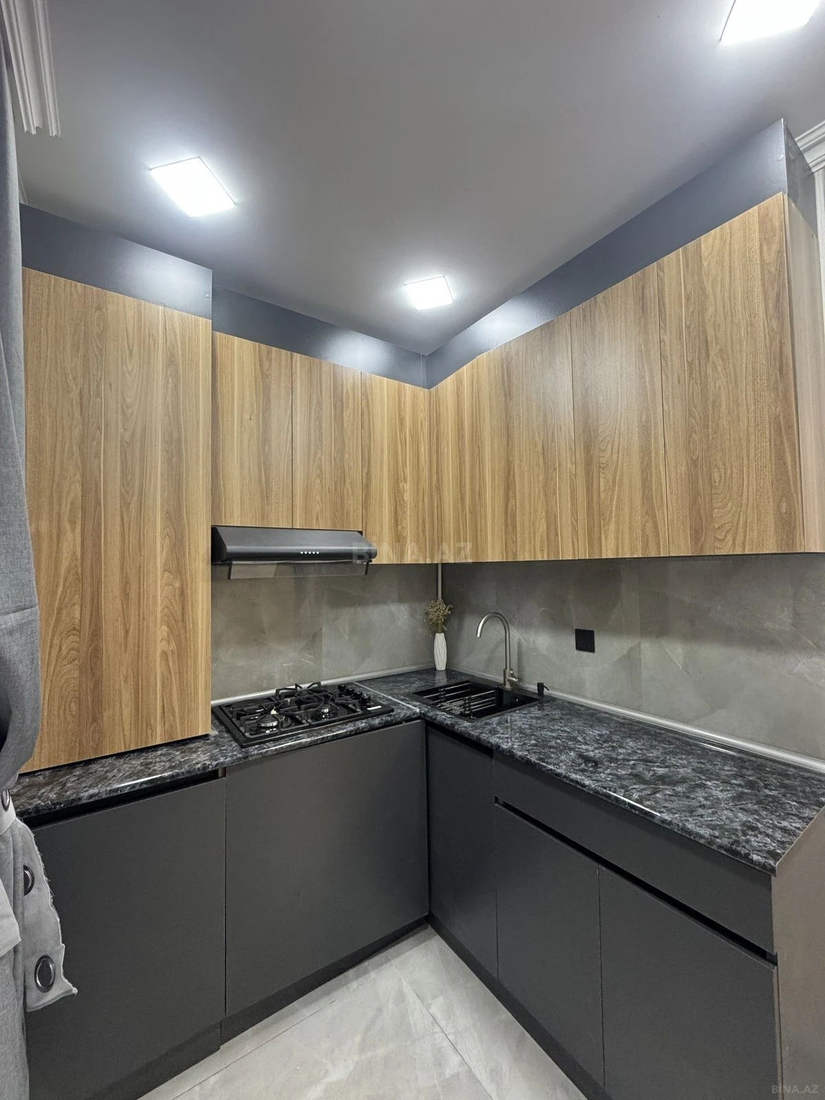 Satılır 2 otaqlı mənzil 43 m²