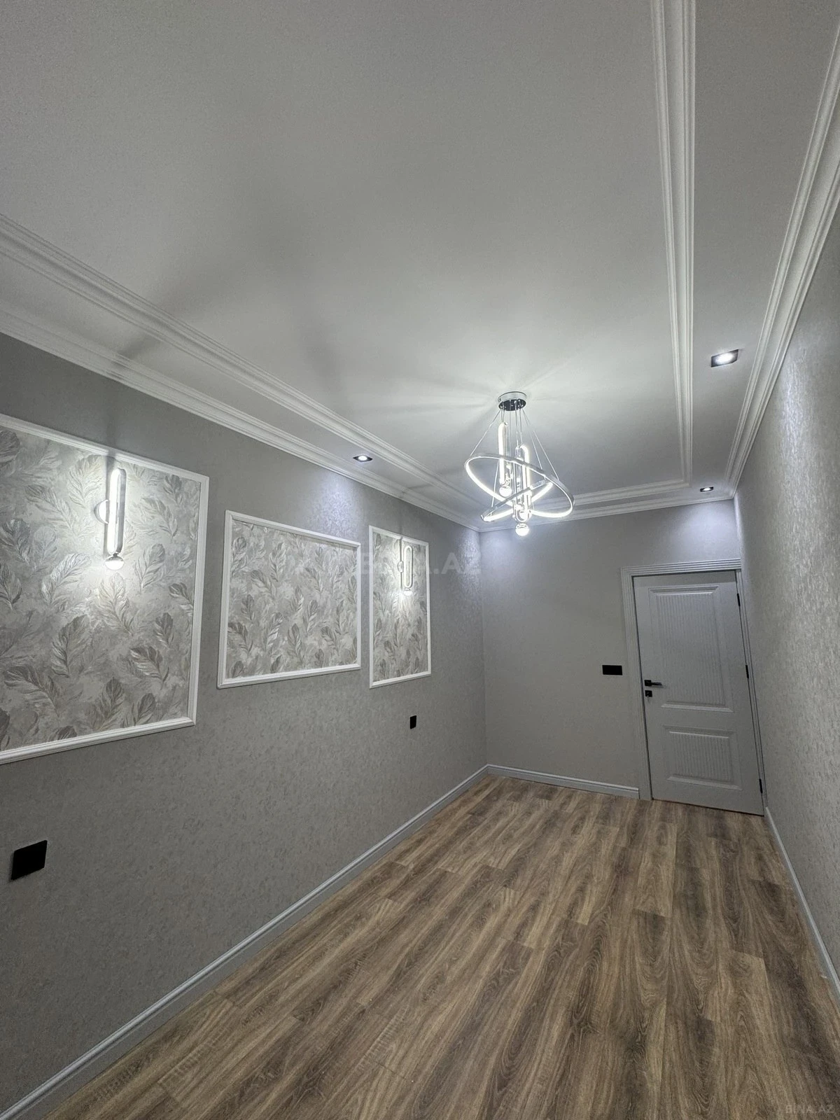 Satılır 2 otaqlı mənzil 43 m²