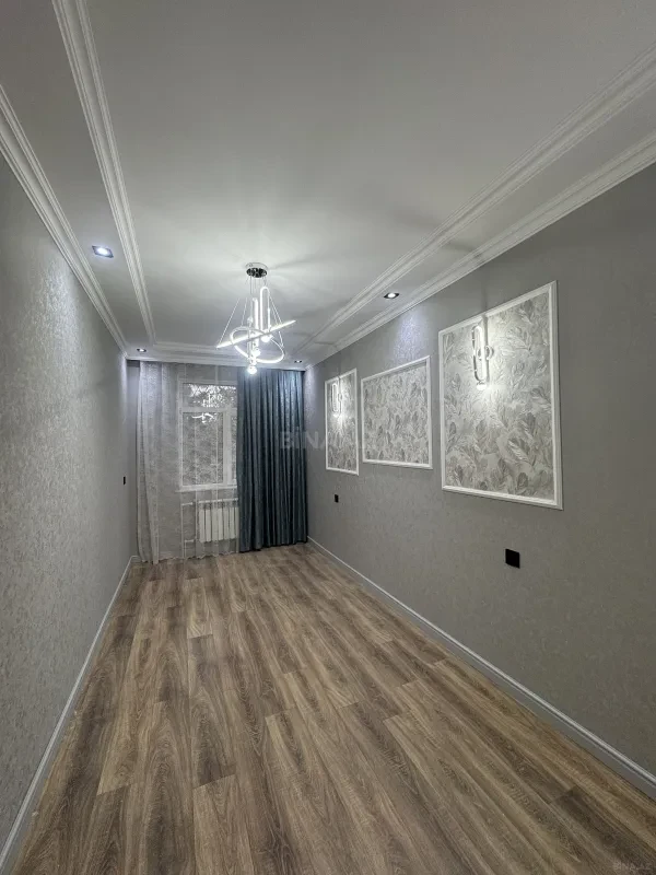 Satılır 2 otaqlı mənzil 43 m²