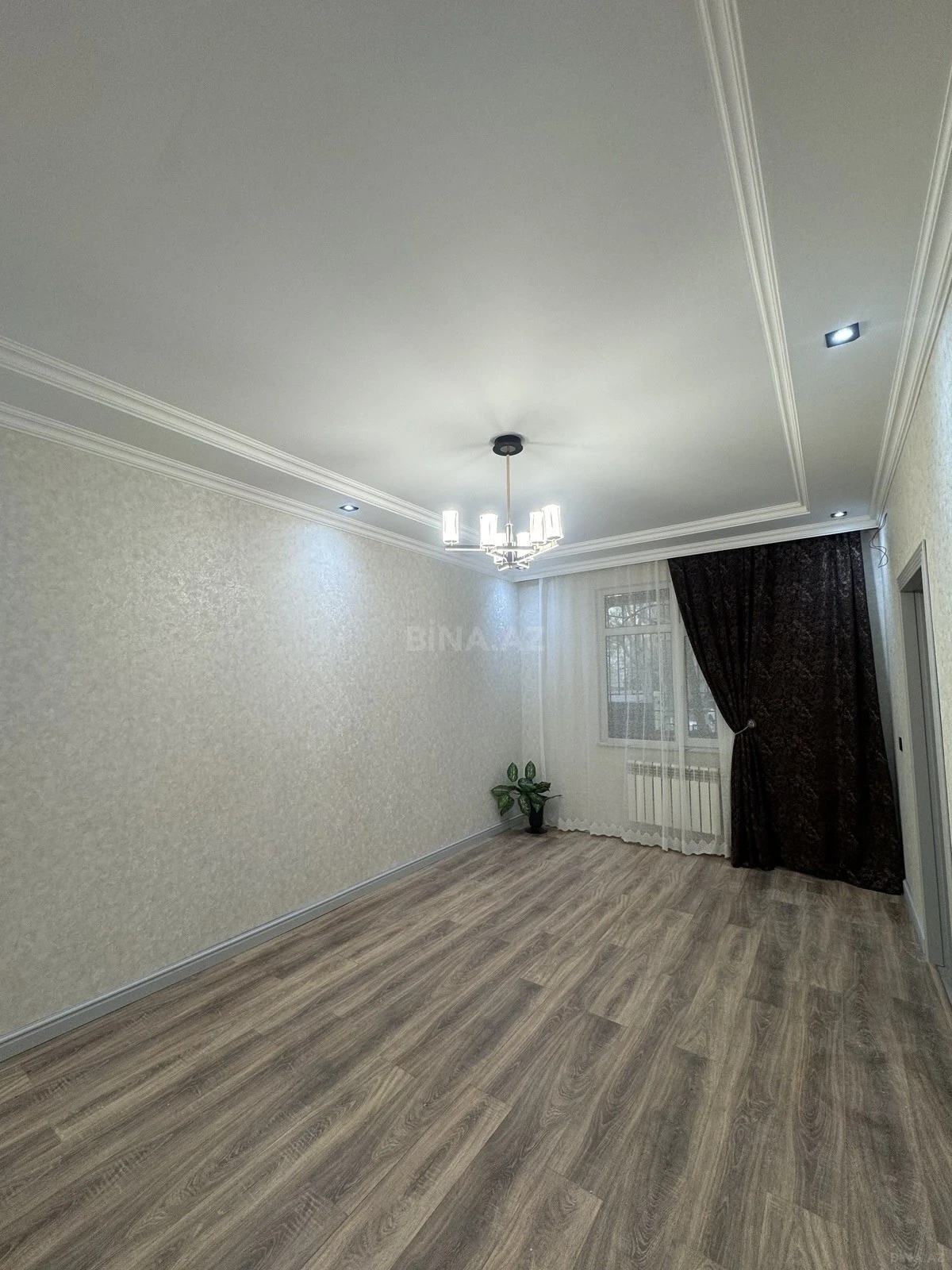 Satılır 2 otaqlı mənzil 43 m²