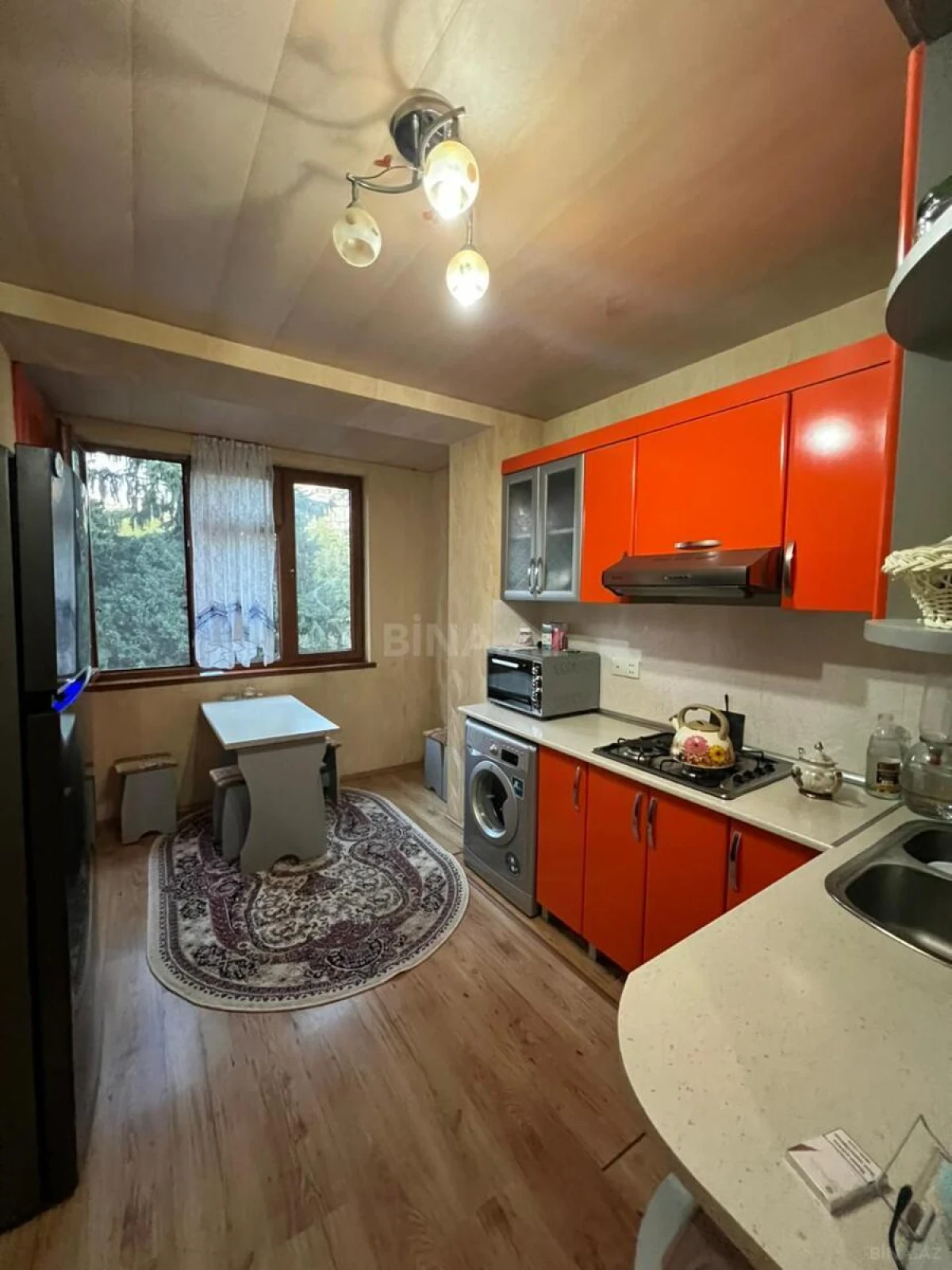 Satılır 4 otaqlı mənzil 110 m²