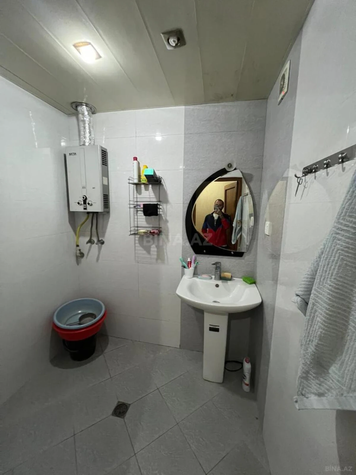 Satılır 4 otaqlı mənzil 110 m²