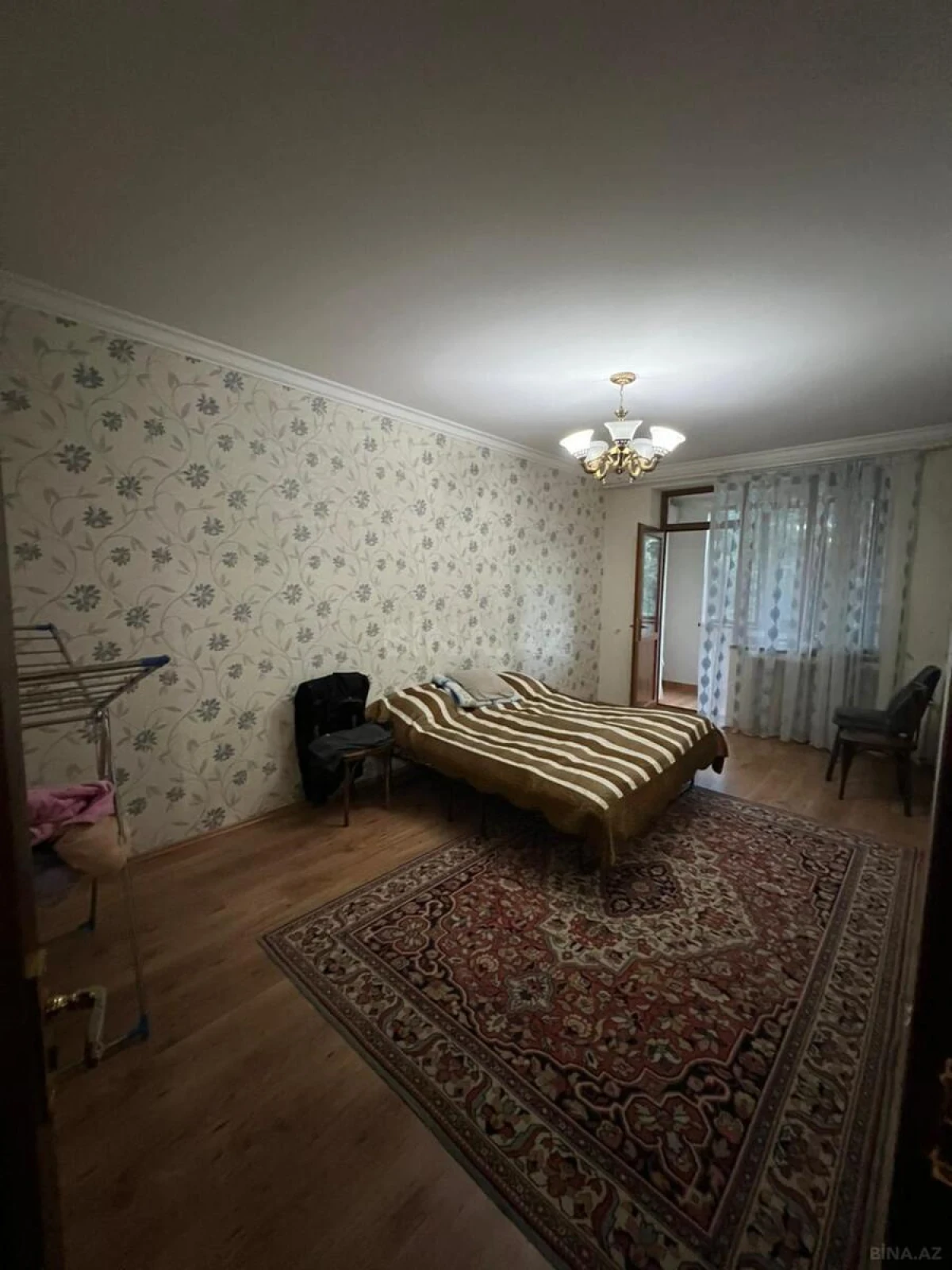 Satılır 4 otaqlı mənzil 110 m²