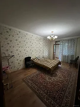 Satılır 4 otaqlı mənzil 110 m²