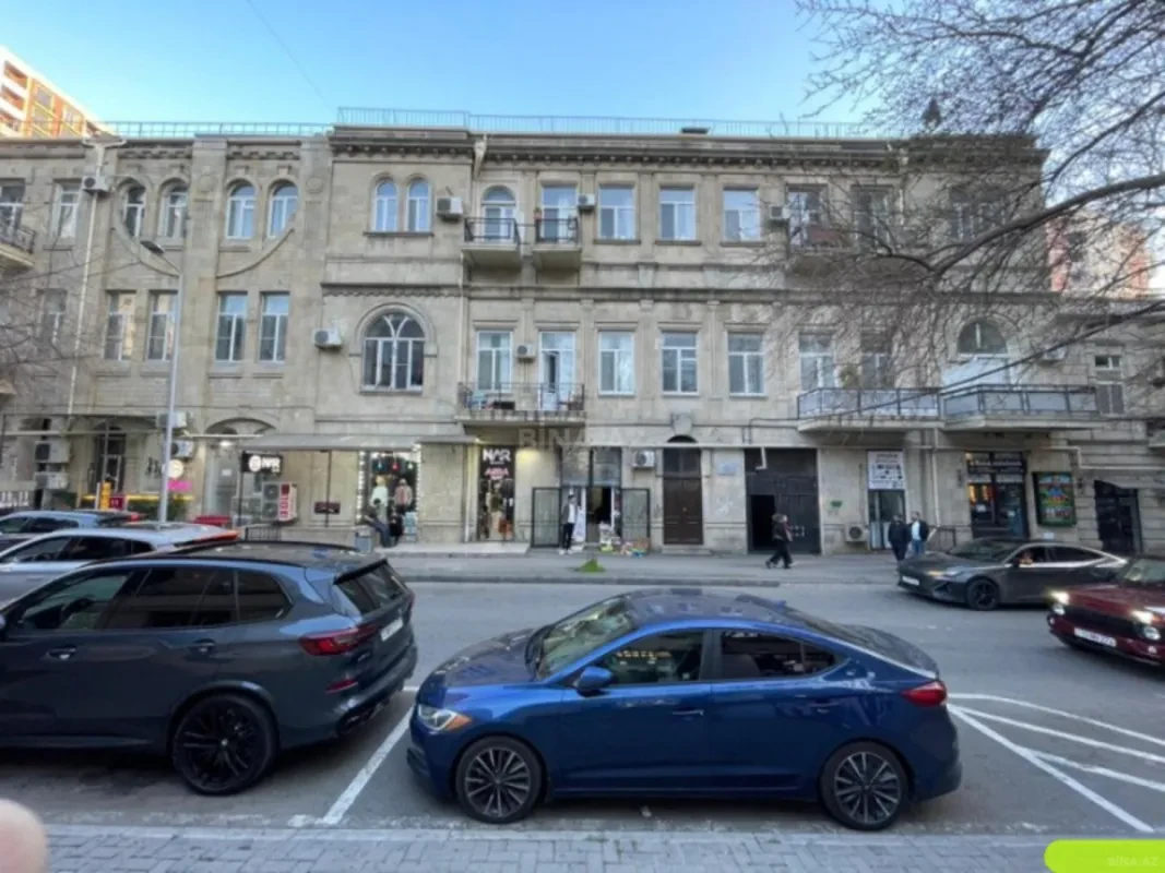 Kirayə verilir 3 otaqlı mənzil 85 m²