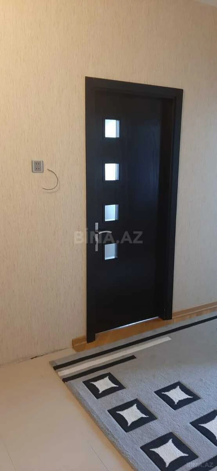 Kirayə verilir 2 otaqlı mənzil 100 m²