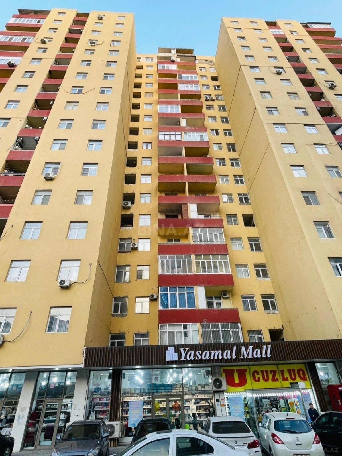 Satılır 3 otaqlı mənzil 104 m²