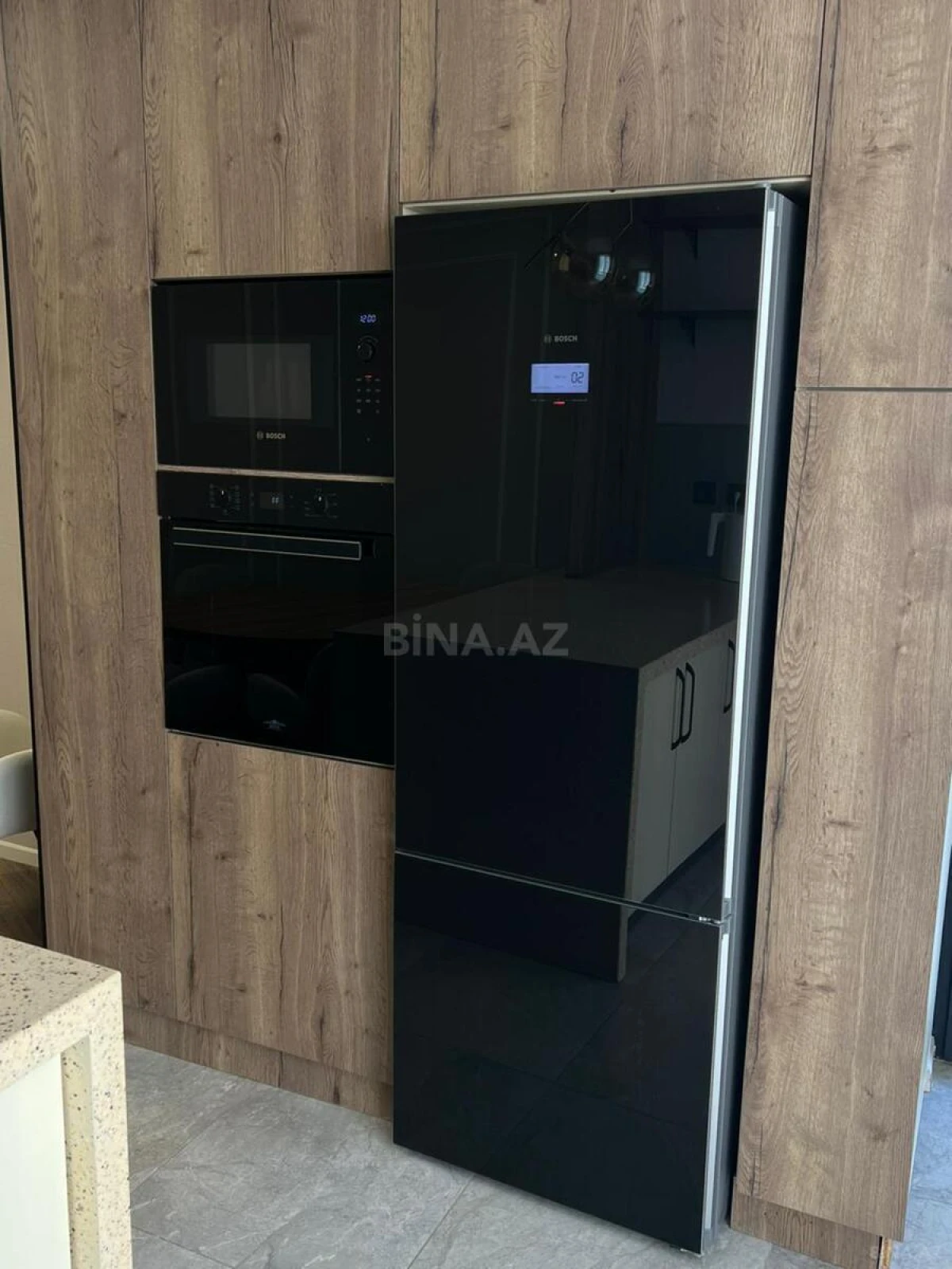 Kirayə verilir 3 otaqlı mənzil 94 m²