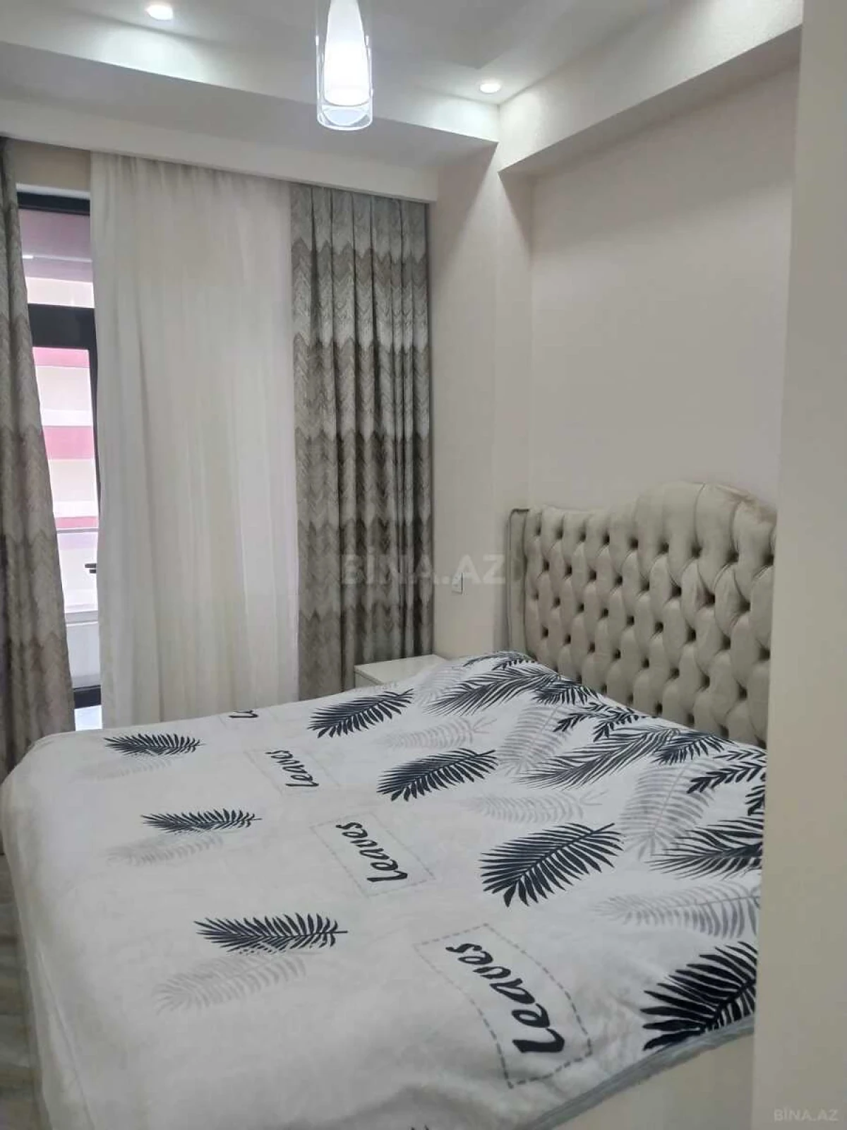 Kirayə verilir 2 otaqlı mənzil 70 m²