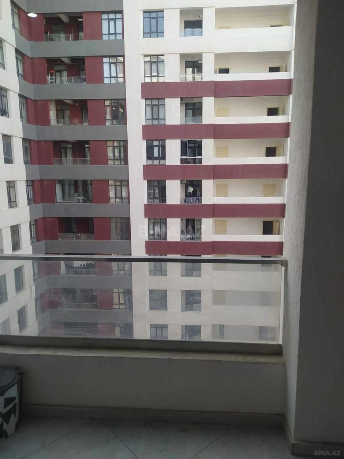 Kirayə verilir 2 otaqlı mənzil 70 m²