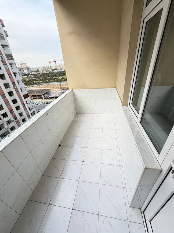 Kirayə verilir 3 otaqlı mənzil 145 m²