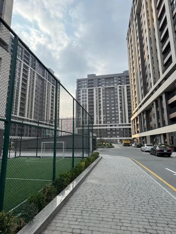 Satılır obyekt 95 m²