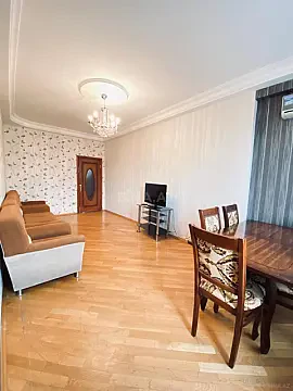 Kirayə verilir 2 otaqlı mənzil 90 m²