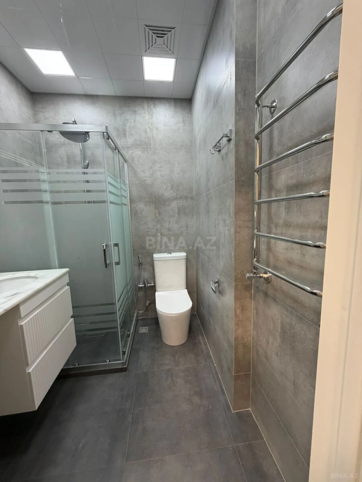 Satılır 2 otaqlı mənzil 60 m²