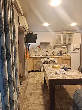 Kirayə verilir 2 otaqlı mənzil 40 m²