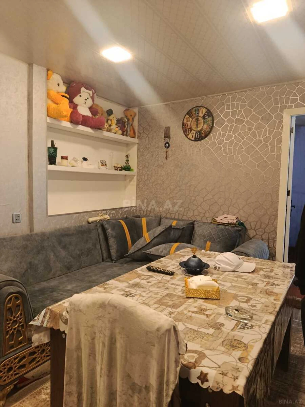 Kirayə verilir 2 otaqlı mənzil 40 m²