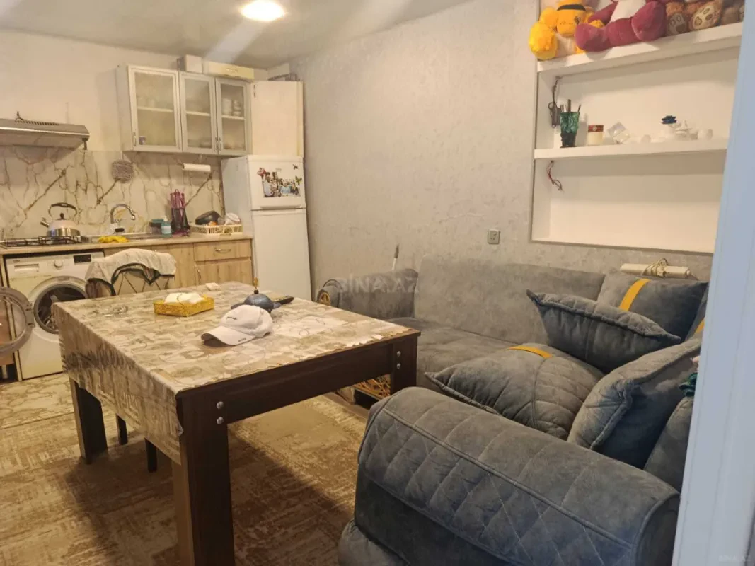 Kirayə verilir 2 otaqlı mənzil 40 m²
