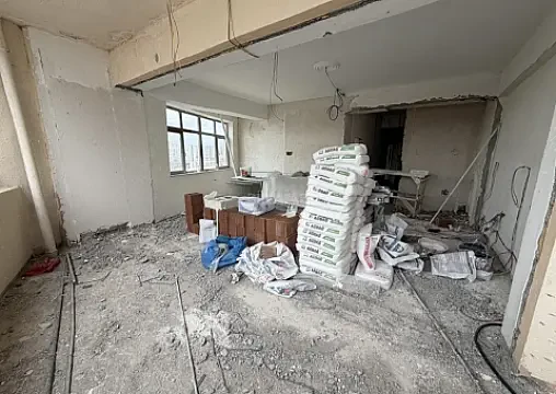 Satılır 3 otaqlı mənzil 125 m²