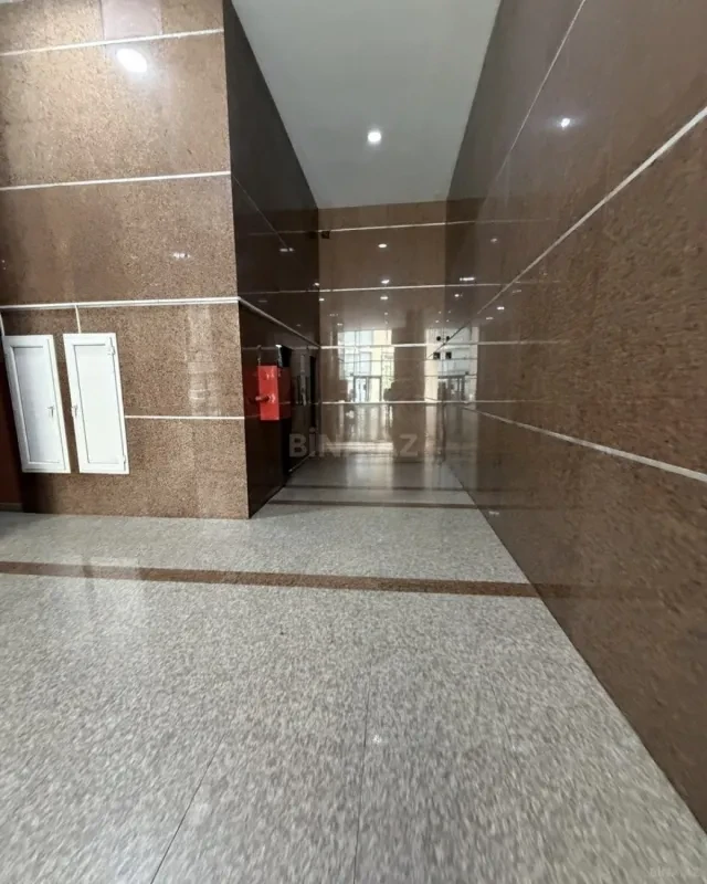 Satılır 3 otaqlı mənzil 125 m²