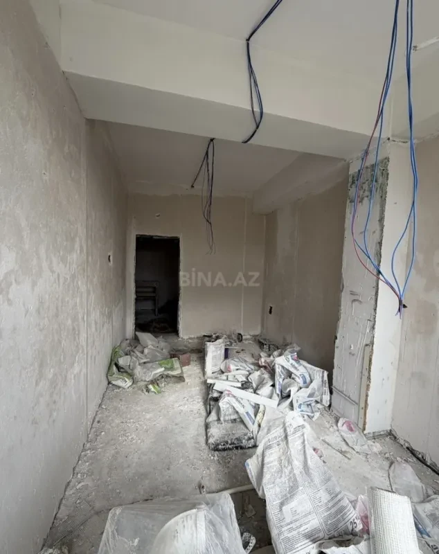 Satılır 3 otaqlı mənzil 125 m²