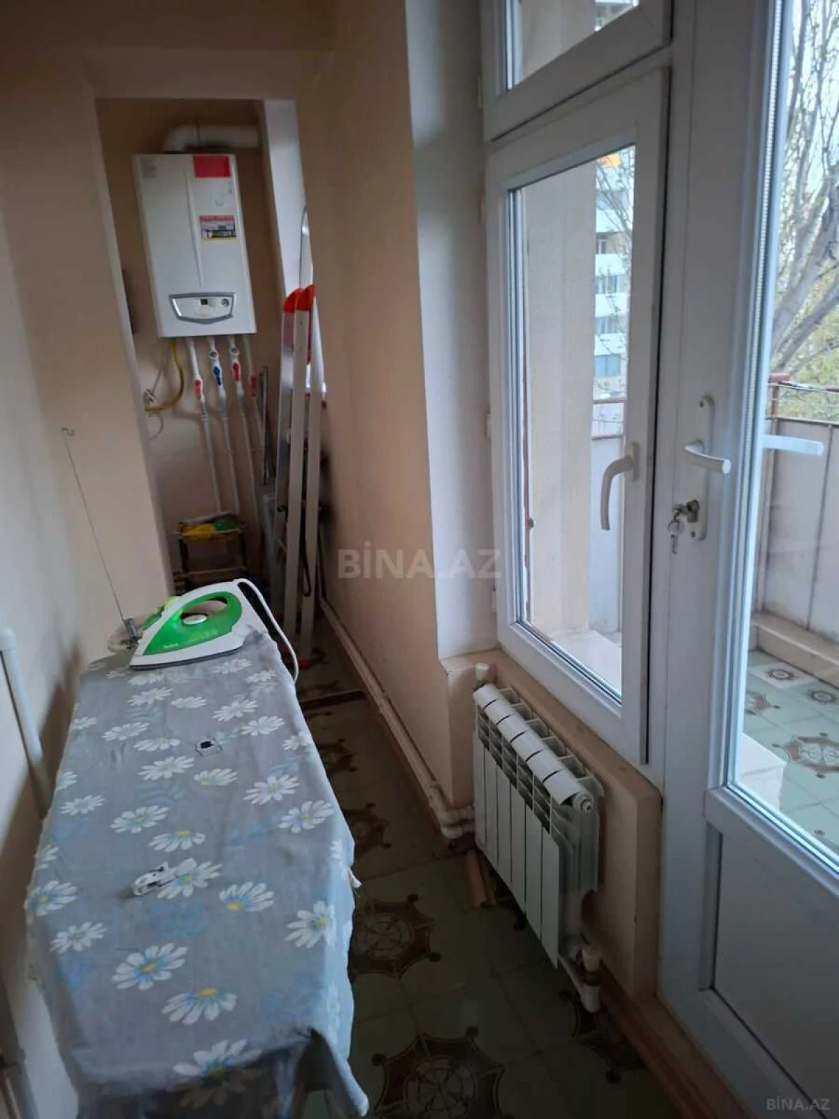 Kirayə verilir 2 otaqlı mənzil 70 m²
