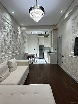 Kirayə verilir 3 otaqlı mənzil 100 m² — Bakı 3 otaq 100.00 m²