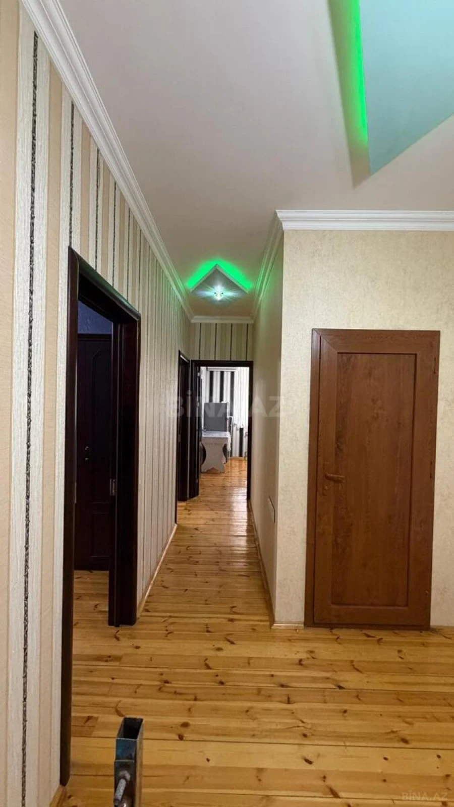 Satılır 2 otaqlı mənzil 62 m²