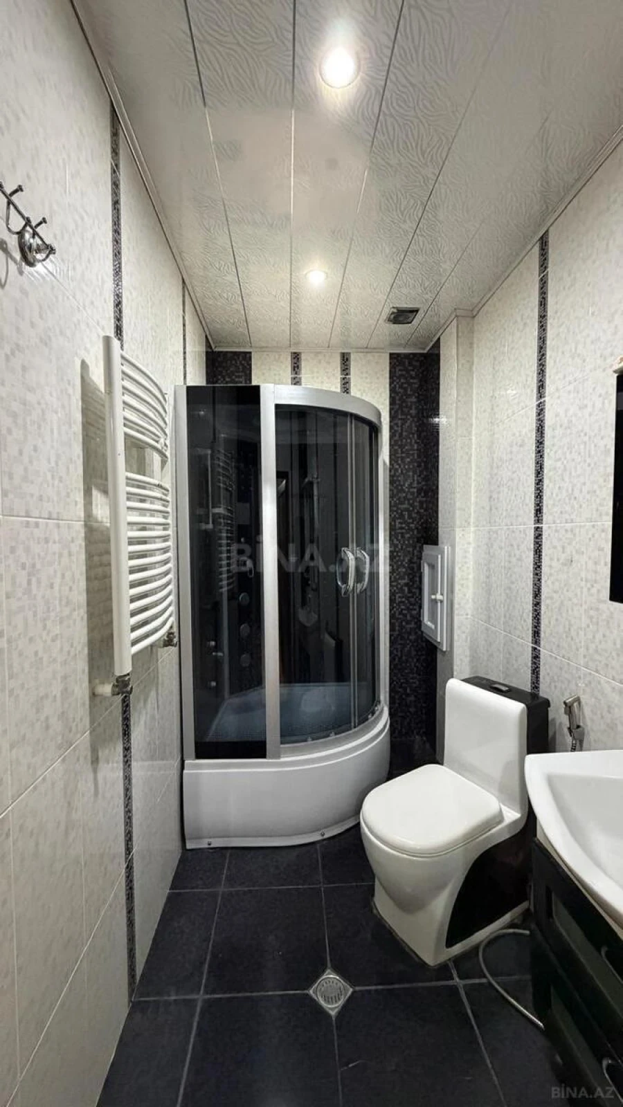 Satılır 2 otaqlı mənzil 62 m²