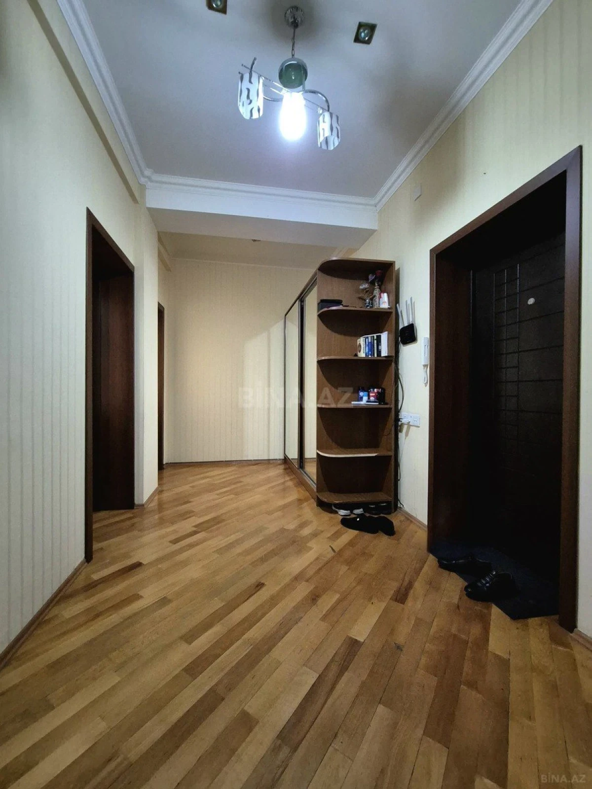 Satılır 2 otaqlı mənzil 80 m²