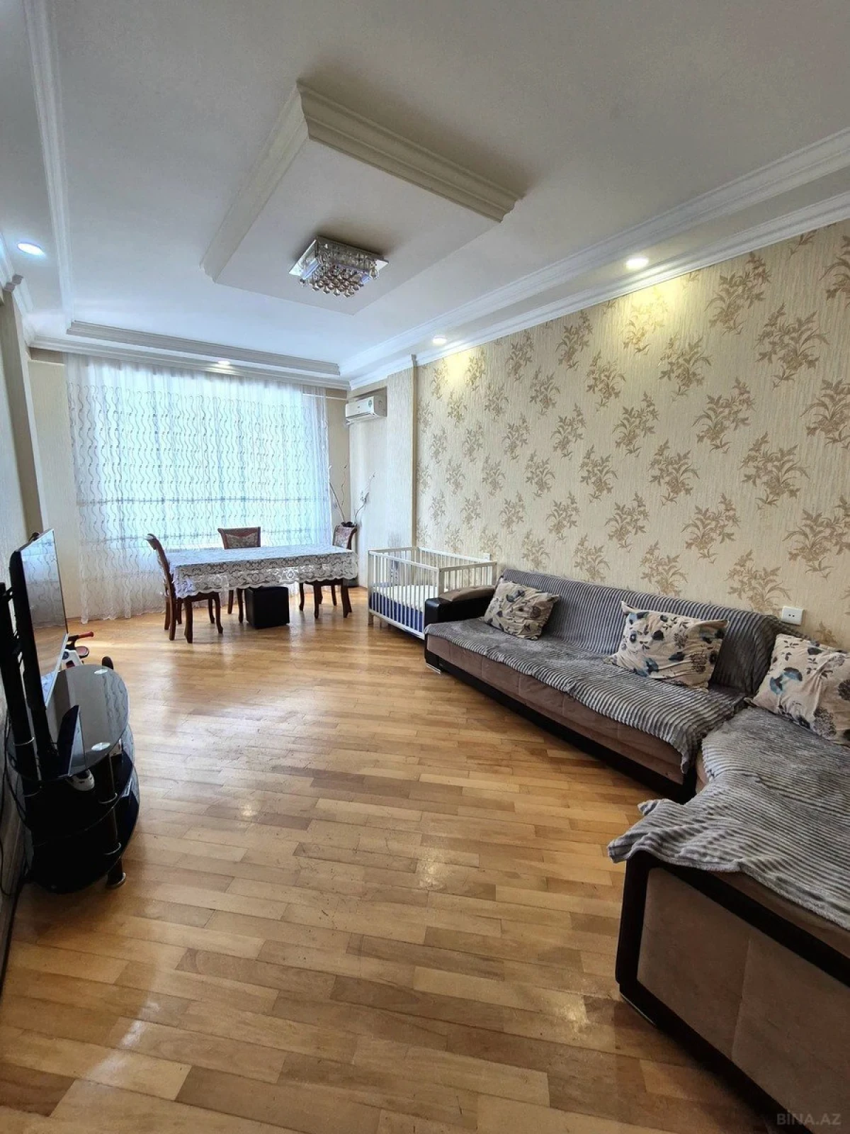 Satılır 2 otaqlı mənzil 80 m²