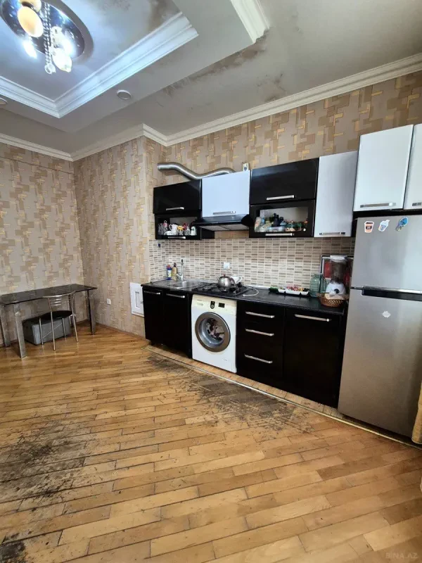 Satılır 2 otaqlı mənzil 80 m²