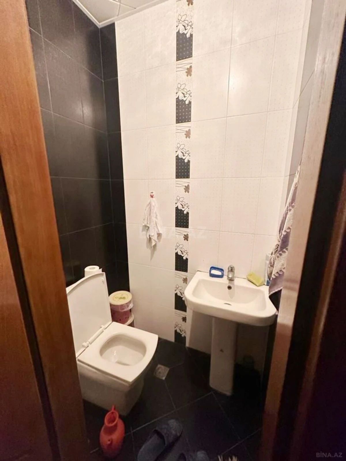 Satılır 3 otaqlı mənzil 135 m²