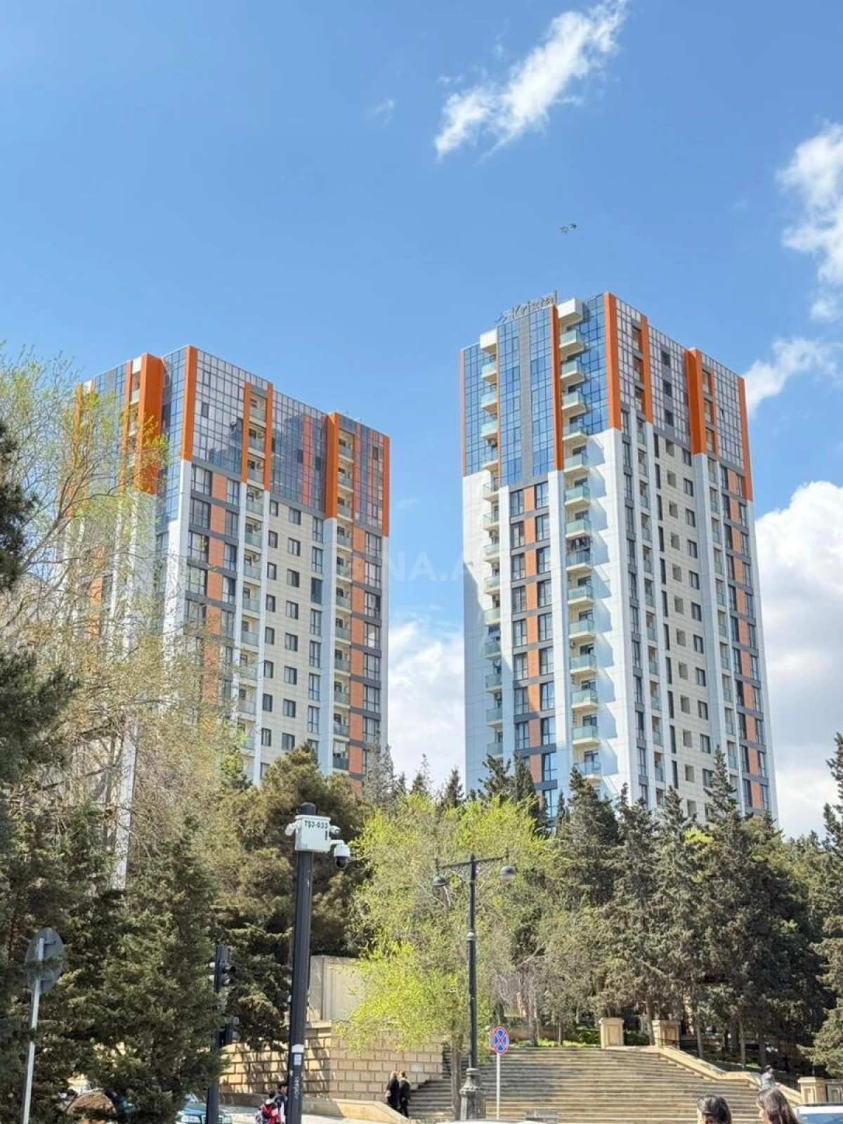 Kirayə verilir 3 otaqlı mənzil 100 m²