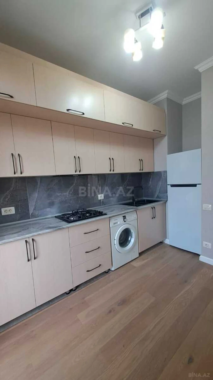Kirayə verilir 3 otaqlı mənzil 100 m²