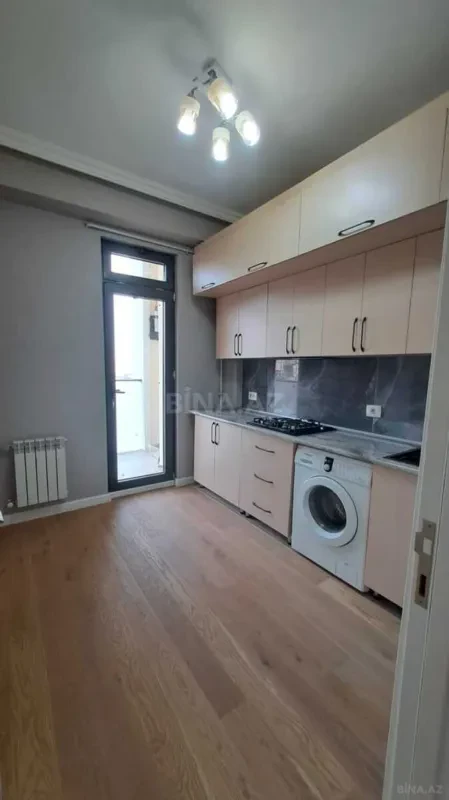Kirayə verilir 3 otaqlı mənzil 100 m²