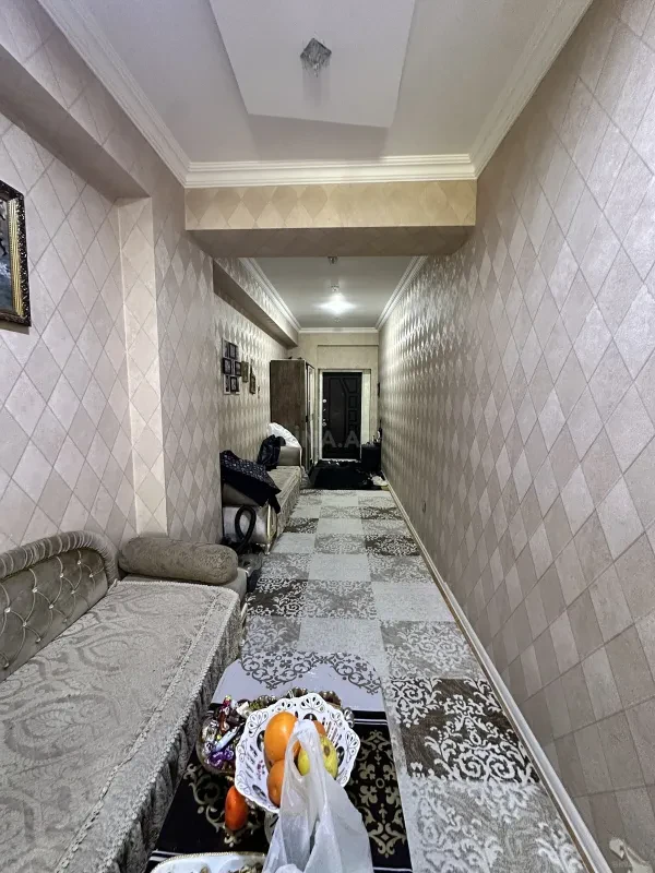 Satılır 4 otaqlı mənzil 145 m²