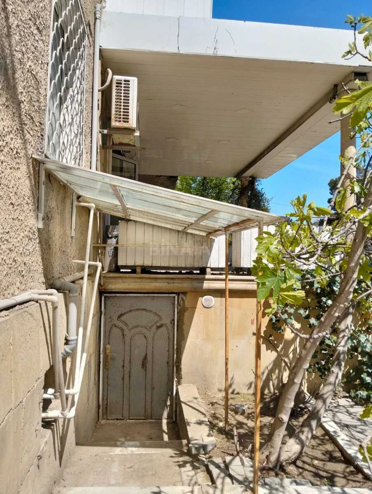 Satılır 1 otaqlı mənzil 36 m²