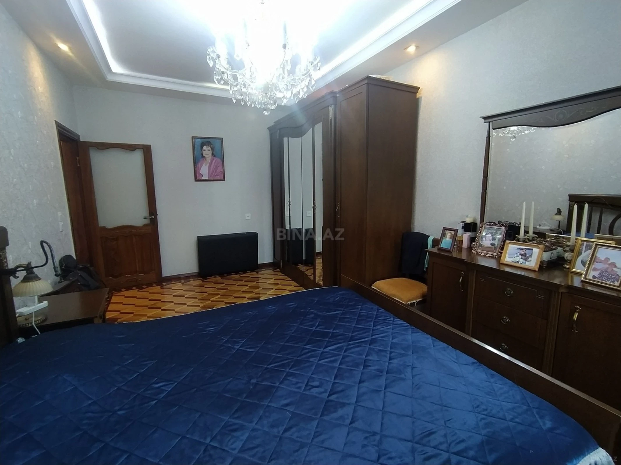 Satılır 4 otaqlı mənzil 110 m²