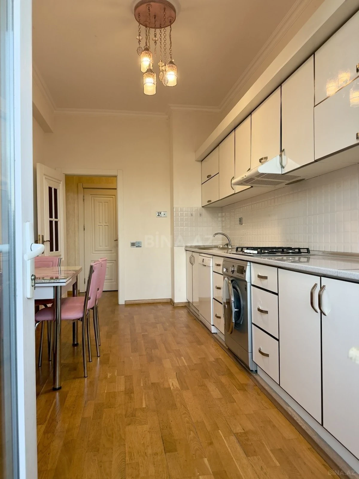 Satılır 3 otaqlı mənzil 90 m²
