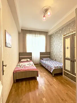 Satılır 3 otaqlı mənzil 90 m²