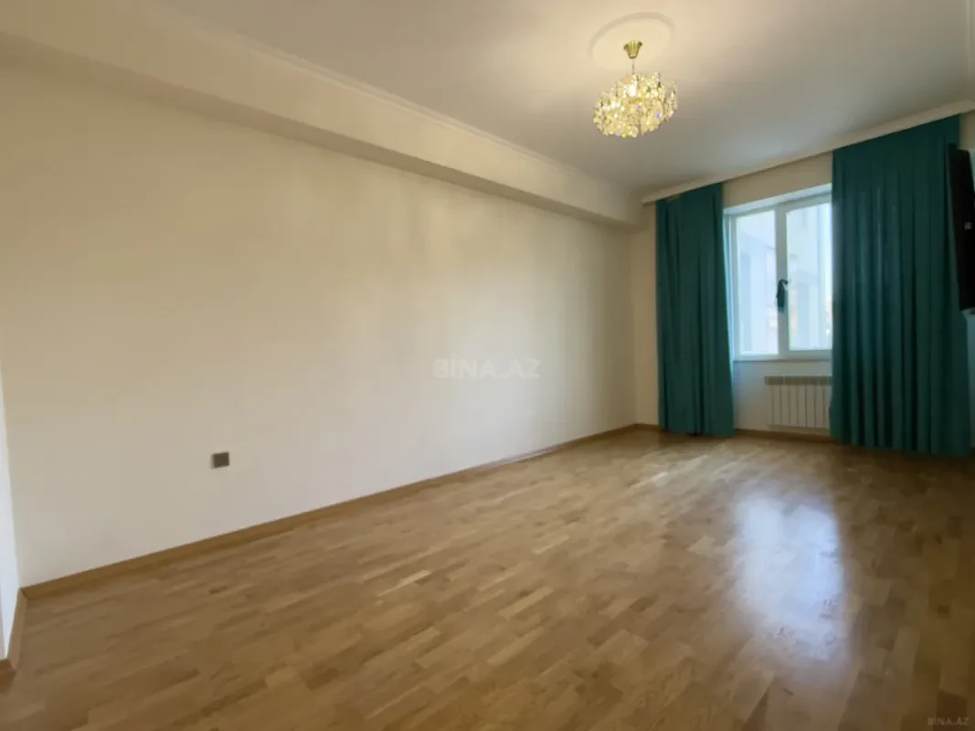 Satılır 3 otaqlı mənzil 90 m²