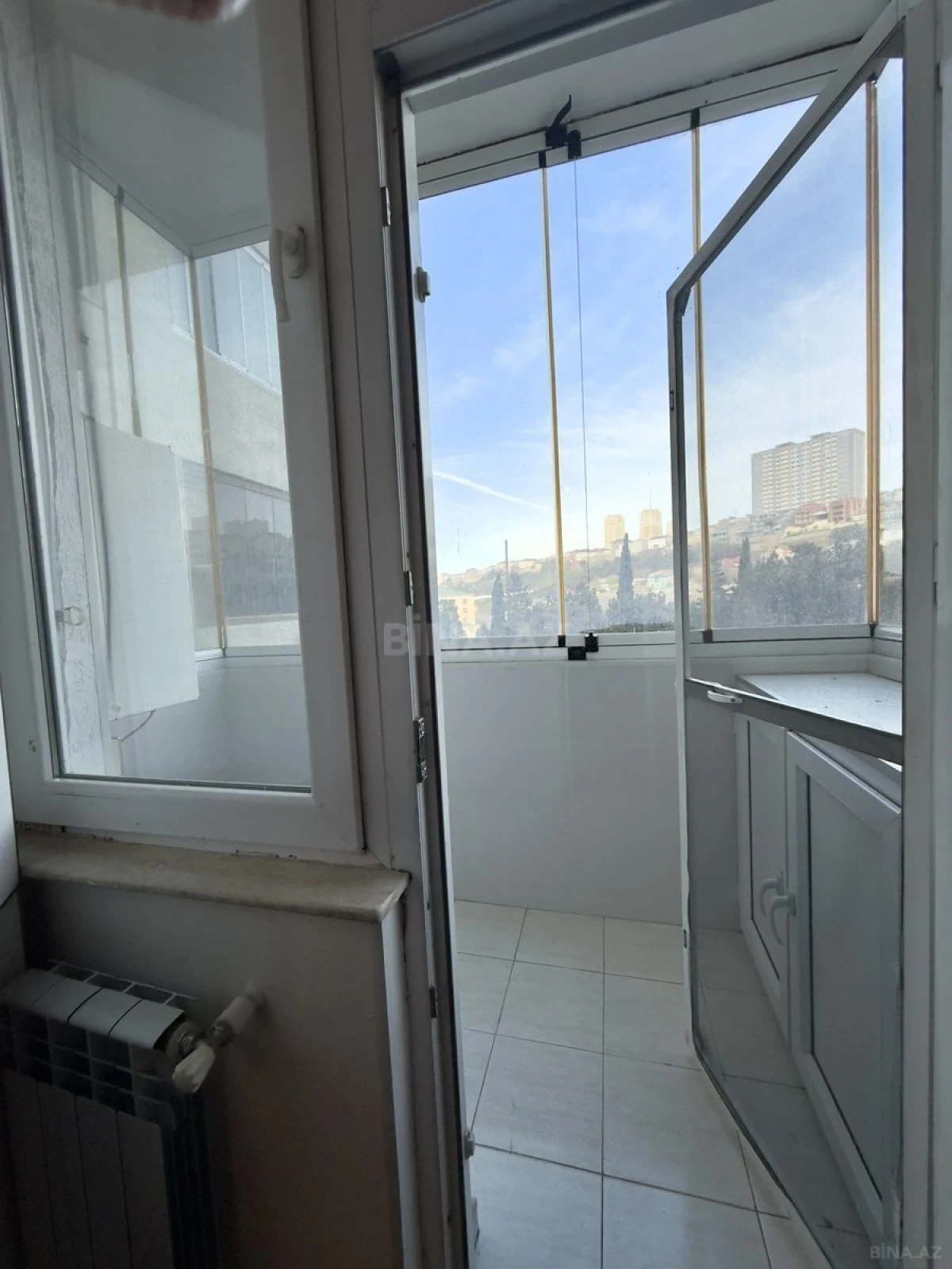 Satılır 3 otaqlı mənzil 90 m²
