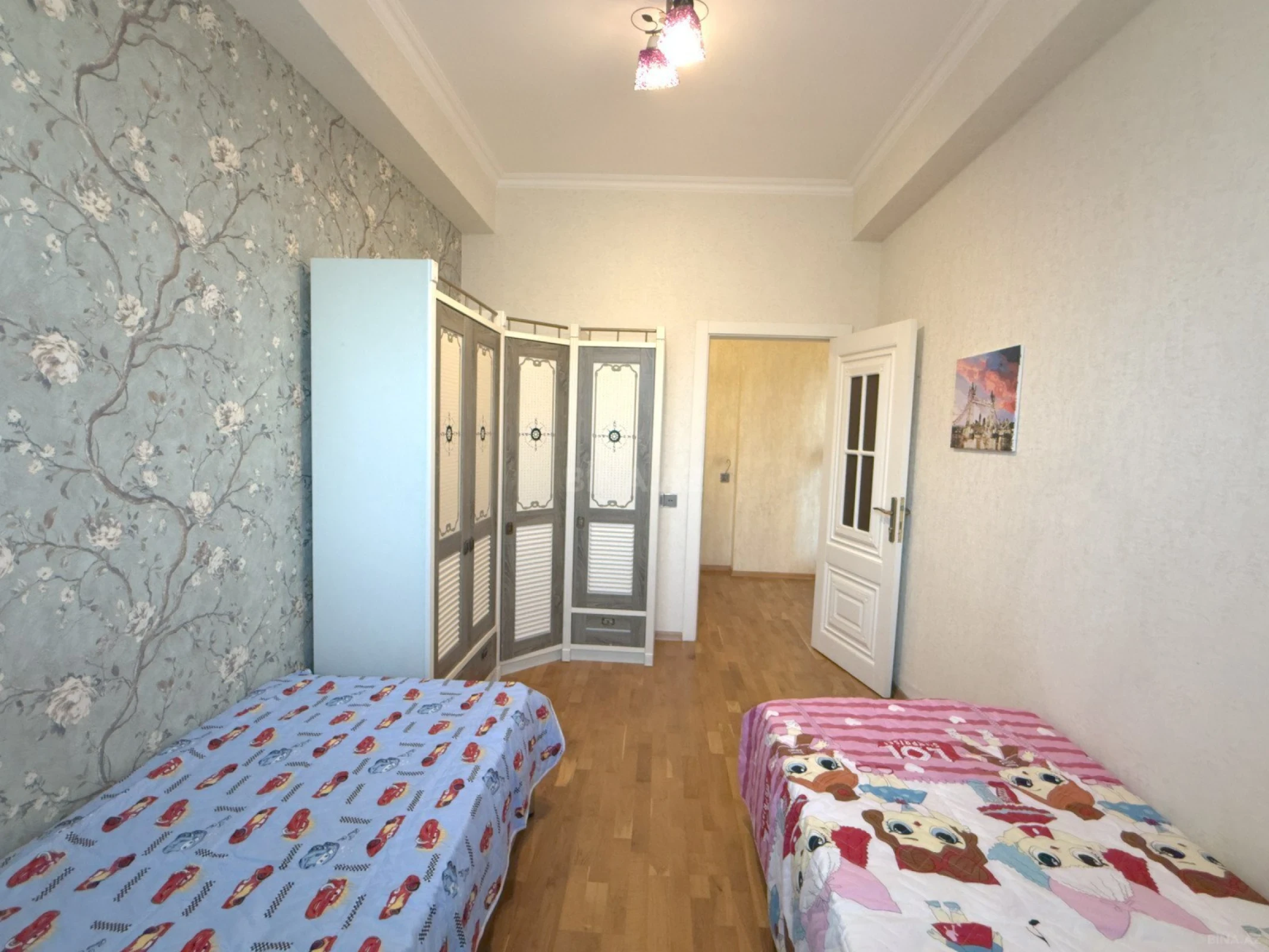Satılır 3 otaqlı mənzil 90 m²