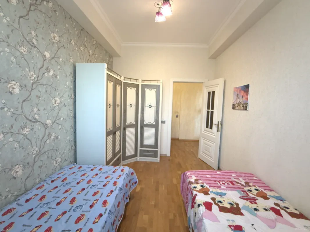 Satılır 3 otaqlı mənzil 90 m²