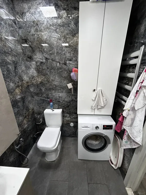 Satılır 2 otaqlı mənzil 66 m²
