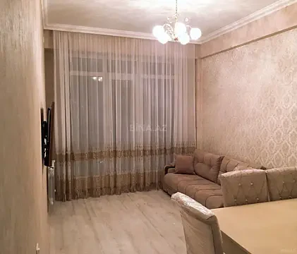 Kirayə verilir 2 otaqlı mənzil 50 m²