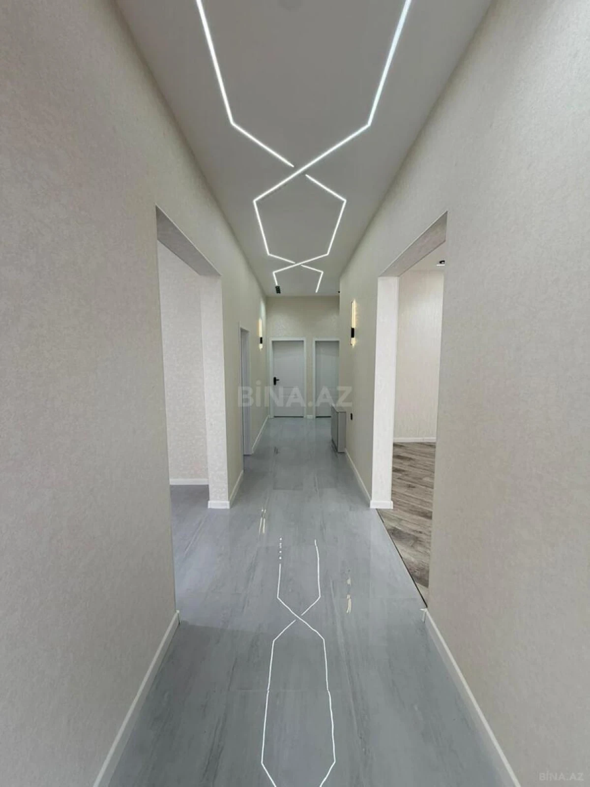 Satılır 4 otaqlı həyət evi 140 m²