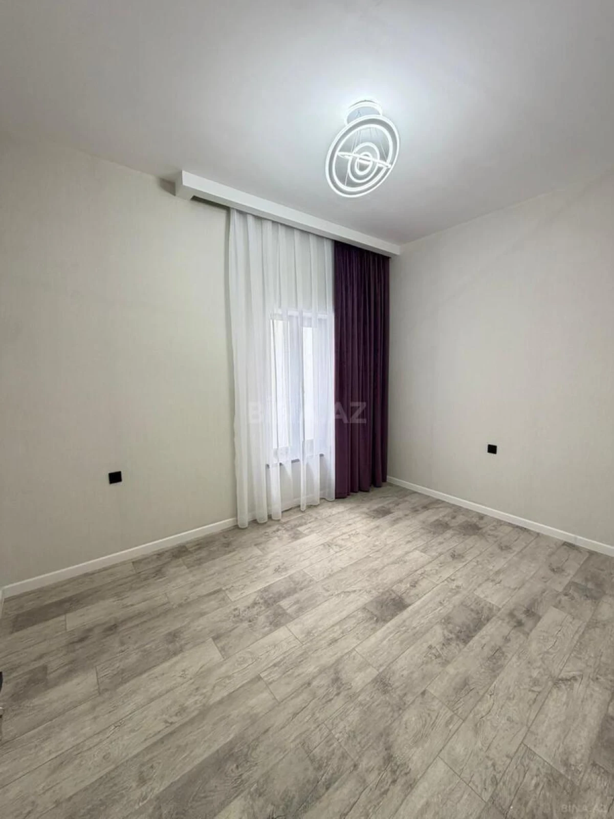 Satılır 4 otaqlı həyət evi 140 m²
